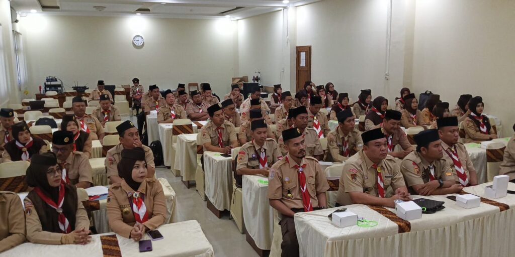 MOMEN BULAN AGUSTUS, AJAK PARA PEMBINA TINGKATKAN SEMANGAT NASIONALISME